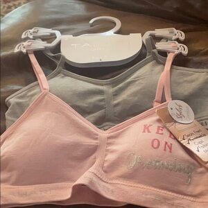 NWT Girls Tahari White/Pink Bras 2pk  32 A